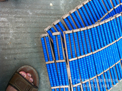 輸送設備配件-供應各種塑料網(wǎng)鏈 塑料鏈板 不銹鋼鏈板等各種輸送帶配件-輸送設備配.